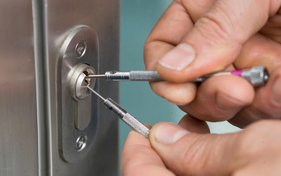 comment ouvrir une porte sans clef Vanves
